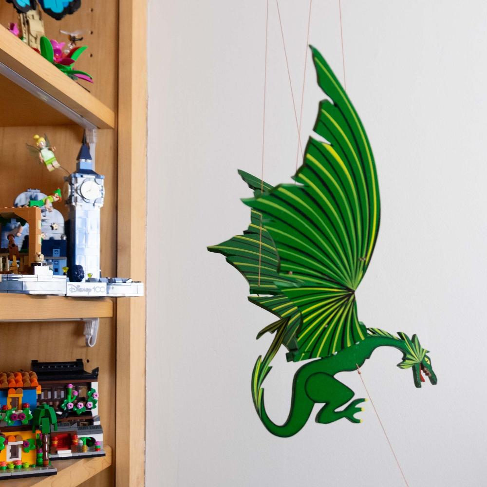 **NEW** Green Dragon Flying Mobile