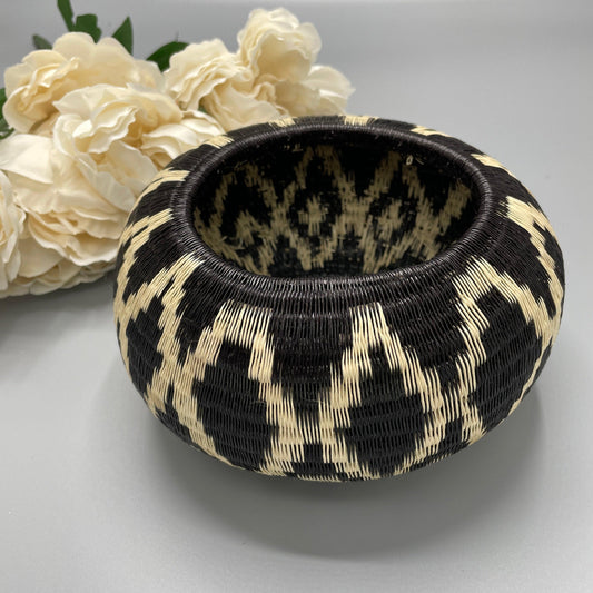 Wounaan Fine Art Vase Bowl Basket WV127-Tulia&#39;s Artisan Gallery