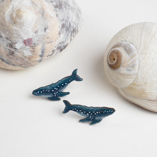 Whale Earrings -SM