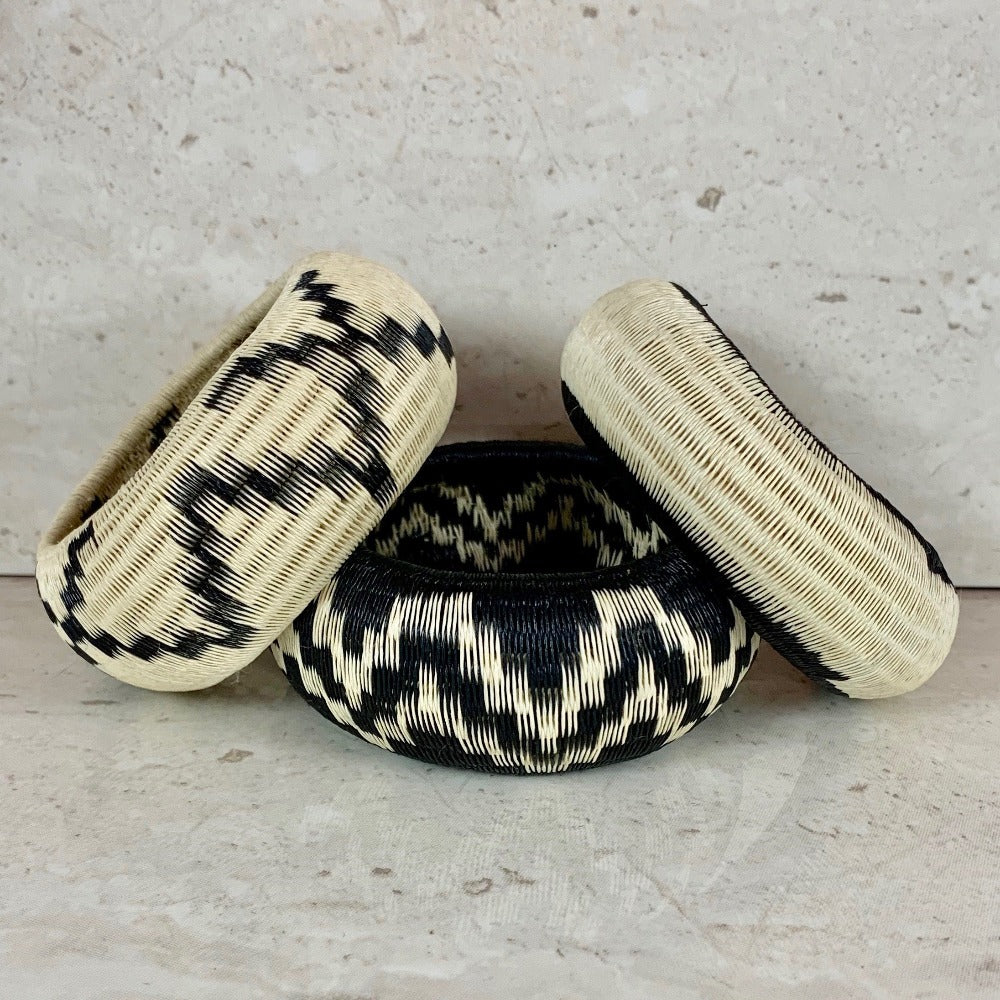 Woven chunky bangle bracelet colombia palm thread ethical sustainable casual luxury