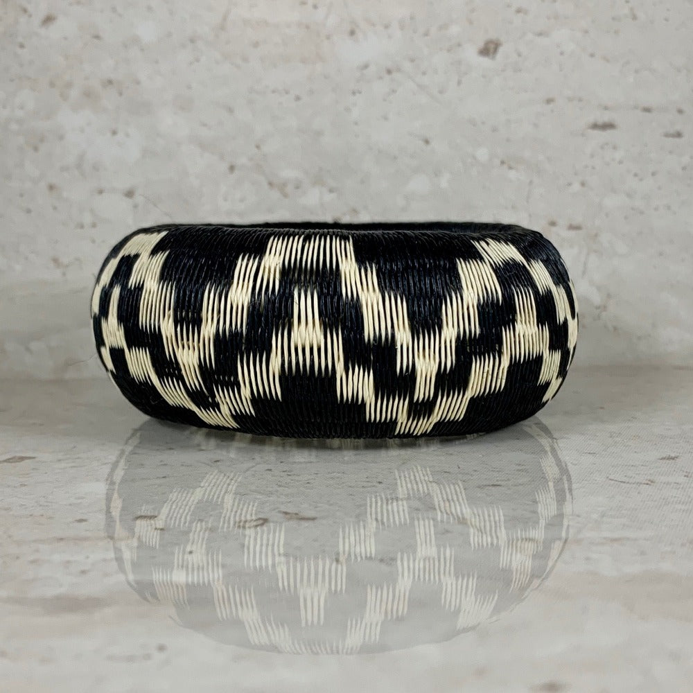 Woven chunky bangle bracelet colombia palm thread ethical sustainable casual luxury