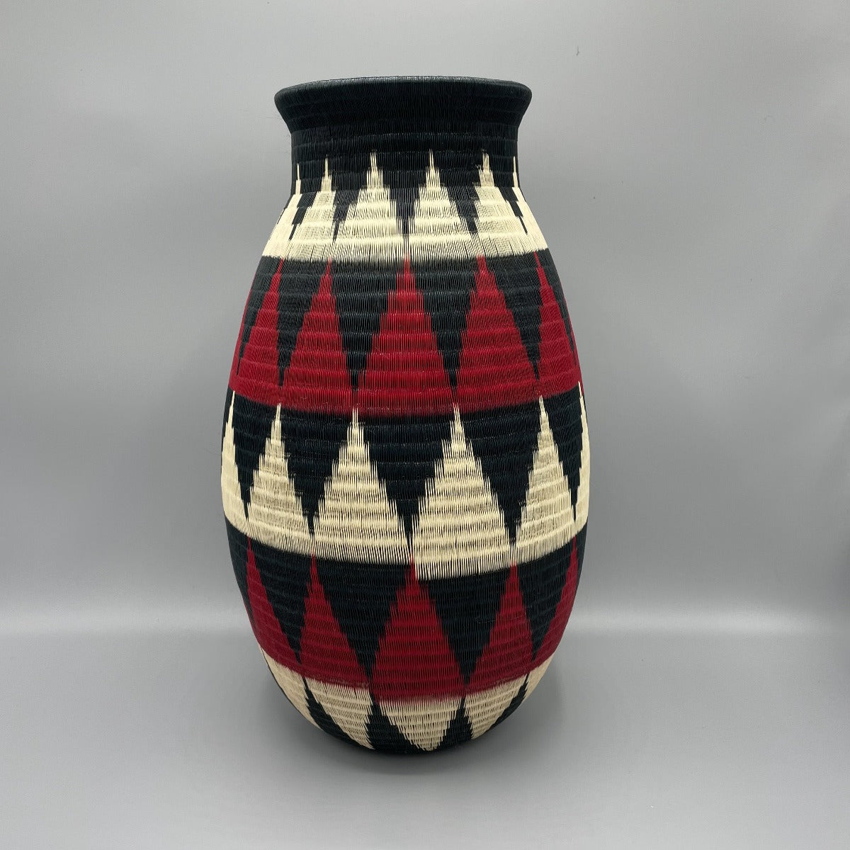 wounaan fine art vase basket.   Mountain design in black, Red, & beige.  Handmade in Colombia.